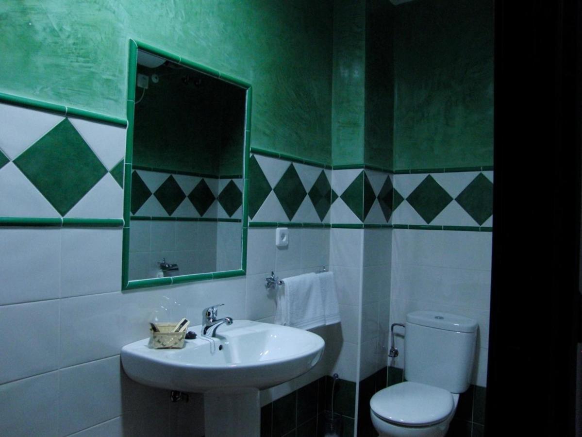 Hotel El Romeral Almadén de la Plata Rum bild